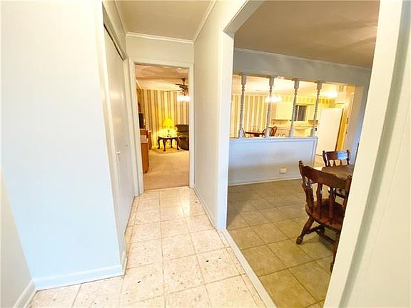 5th image of 1017 Bernadette Dr