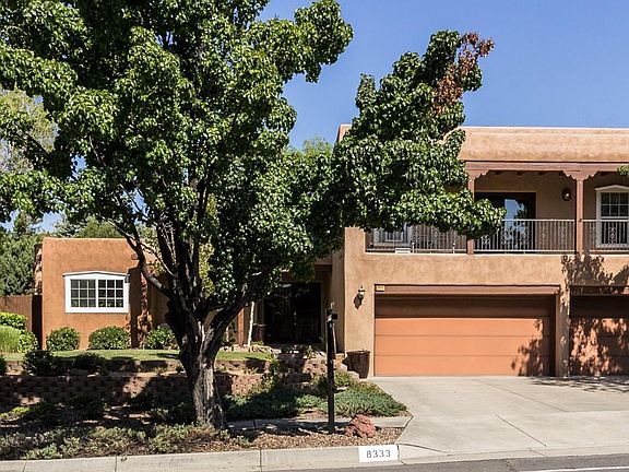 3rd image of 8333 Cherry Hills Dr NE