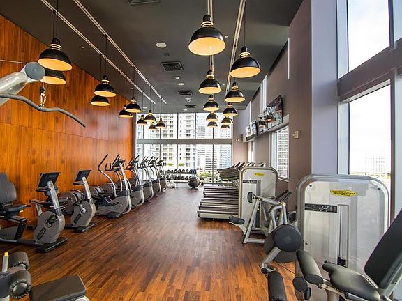5th image of 1300 Brickell Bay Dr #21F