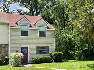 952 Coachlight Ln, Brooksville, FL 34601