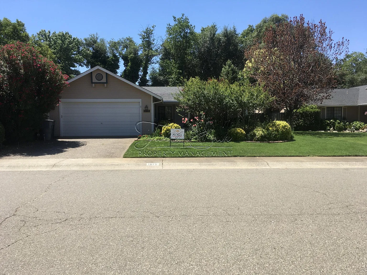 1675 Galaxy Way photo 1