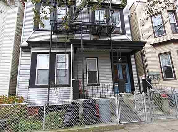 5th image of 2806 Palisade Ave APT 3R