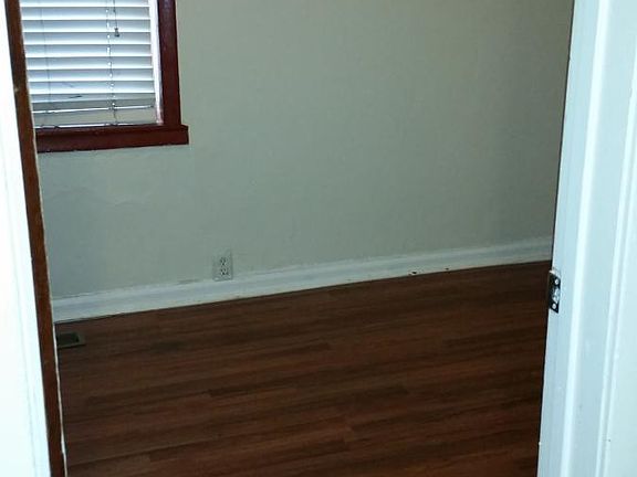 2nd image of 2652 W 23rd Place # Fl 1ST