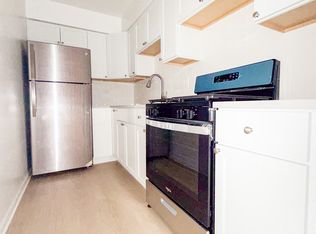 2828 N Cambridge Ave #426, Chicago, IL 60657