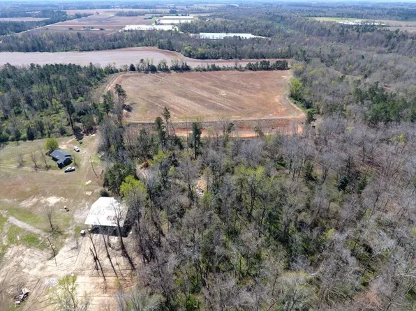 1211 Santee Bait Farm Rd, Summerton, SC 29148