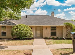 1708 Southampton Dr, Carrollton, TX 75007