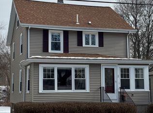 32 Lawrence St, Danvers, MA 01923
