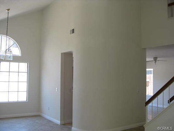 3rd image of 3245 Canary Ct