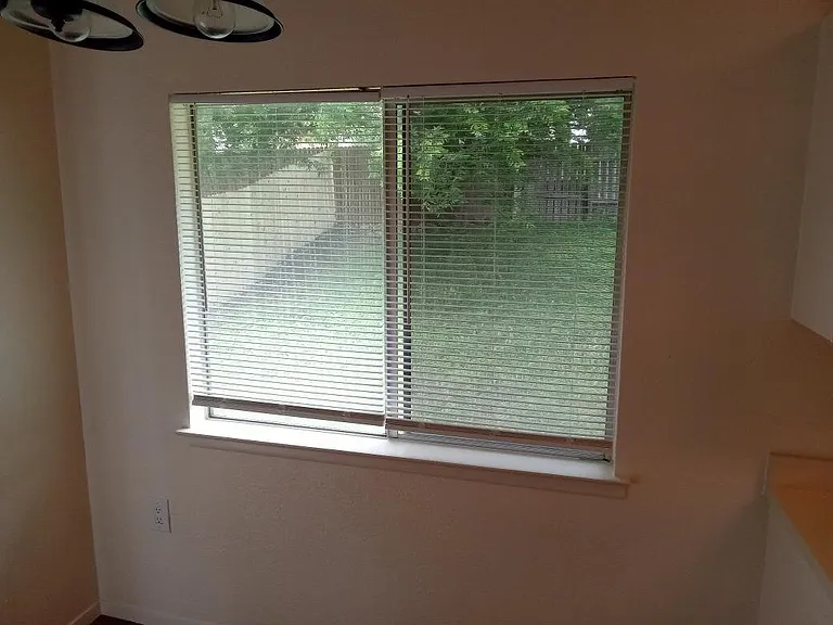 9835 Meadow Way — Photo 6