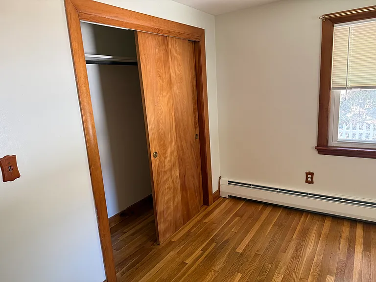 130 Cook Ave — Photo 8
