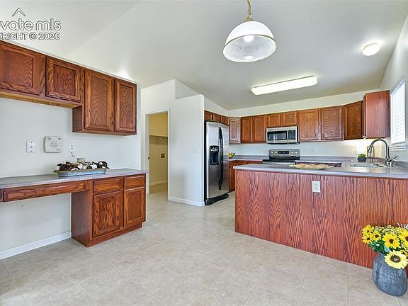 5th image of 7143 Dove Valley Pl