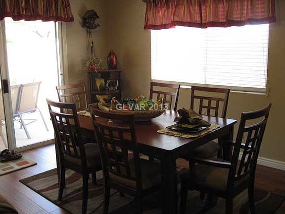 5th image of 4709 Vincent Hill Ct