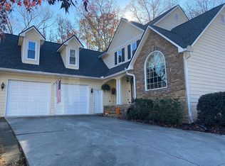 215 Double Tree Dr SE, Calhoun, GA 30701