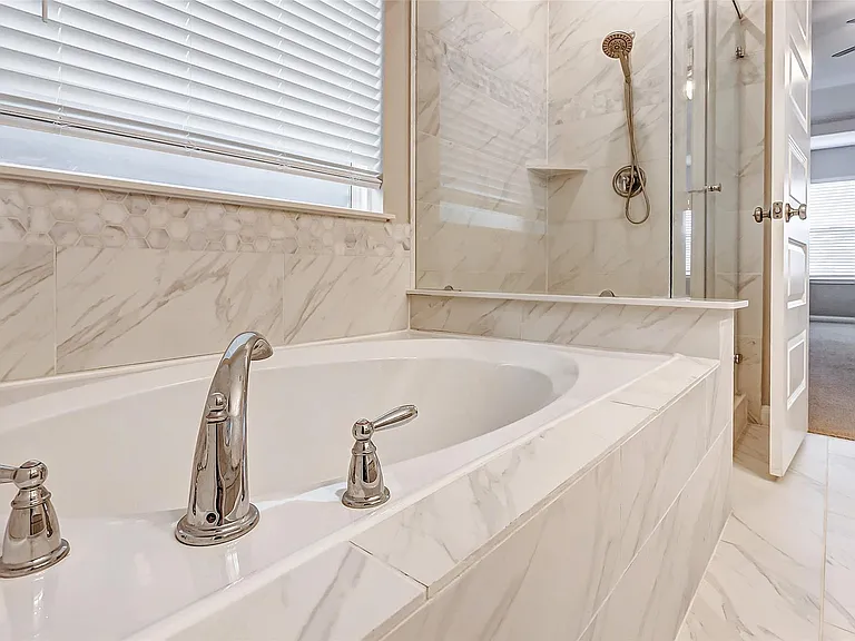2165 Woodland Pine Dr — Photo 41