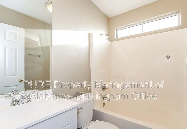 108 Flagstone Ln — Photo 17