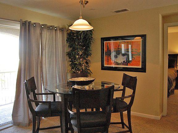 5th image of 1709 Dante Cir
