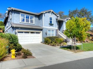 121 Pinheiro Cir, Novato, CA 94945