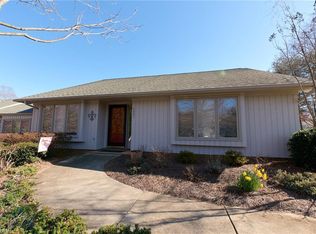 4521 Tamaron Dr, Greensboro, NC 27410
