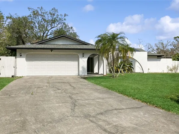 2707 Forest Knoll Dr, Sarasota, FL 34232