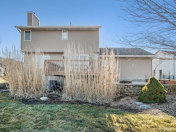 3rd image of 2277 Spyglass Dr SE