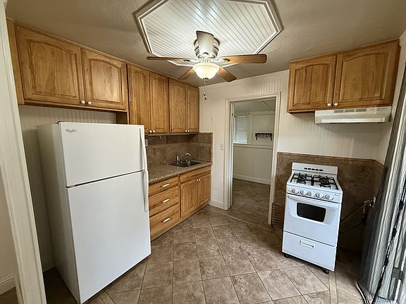 4th image of 385 E 12th St #6