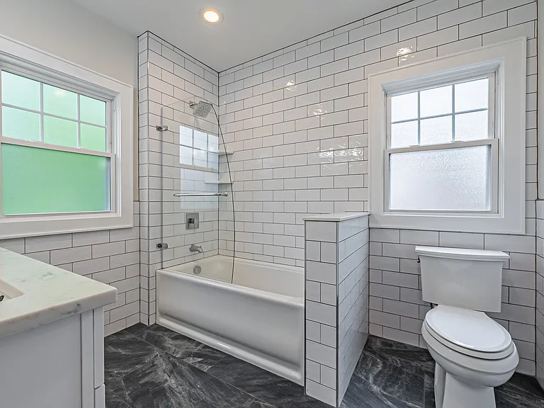 26 Glenwood Ave — Photo 19