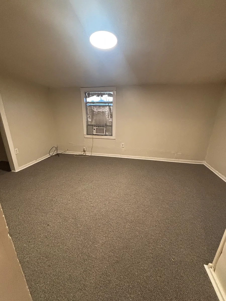 Building Photo - 3227 Bringier St #4