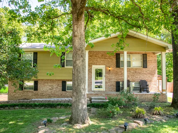 236 Foster Dr, Ringgold, GA 30736