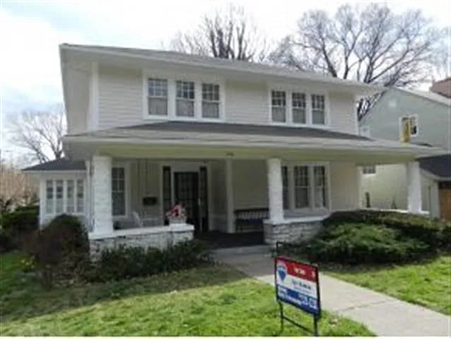 406 W Hillside Ave photo 1