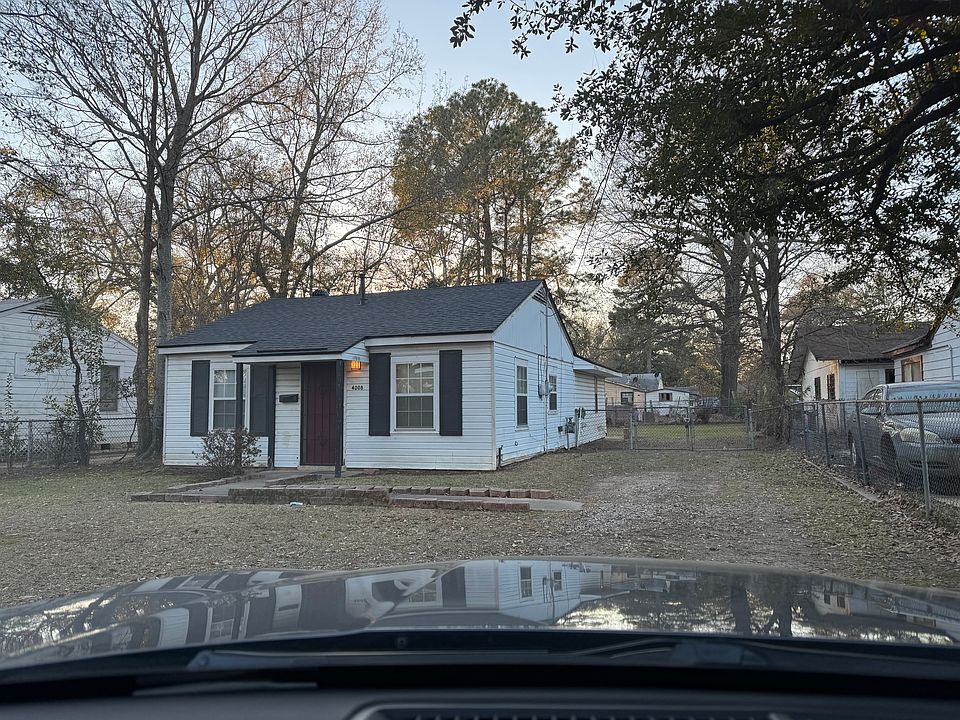 1st image of 4008 Wallace Ave