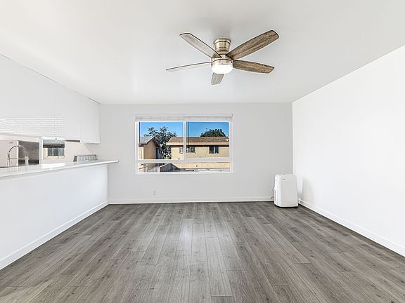 3rd image of 5005 August St APT 41