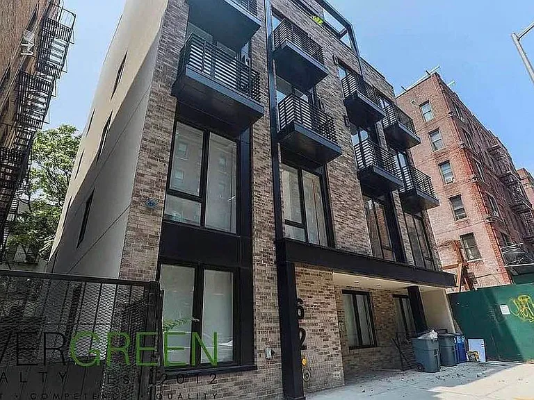 62 E 21st St #1D — Photo 16