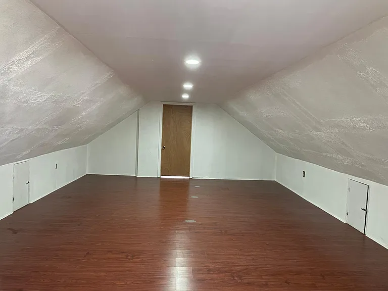 38 Hemlock St #2 — Photo 13