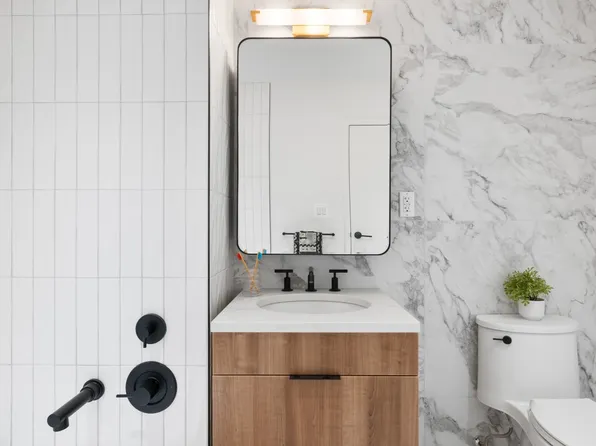 788 Willoughby Avenue image 10 of 22