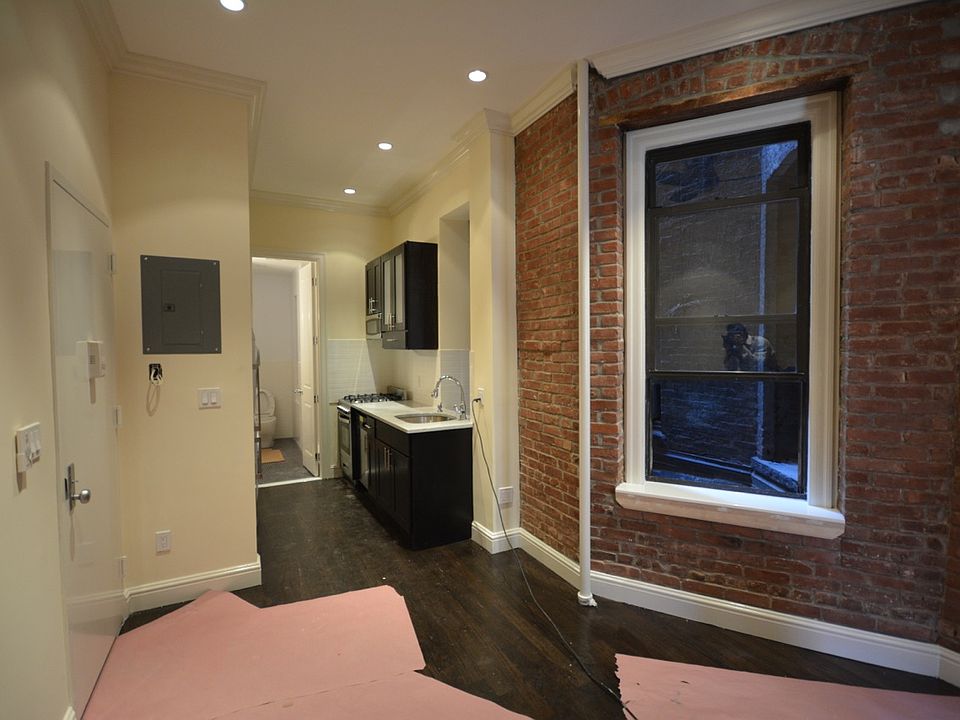 2nd image of 400 E 74th St APT 13