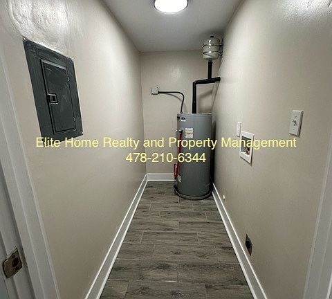 2nd image of 4207 Worsham Ave