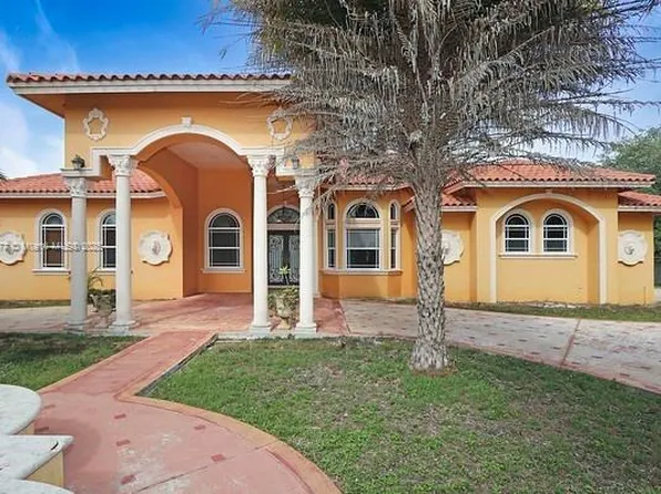 23710 SW 214th Pl, Homestead, FL 33031