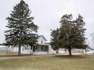 750 Kelly Street Ext, Rome City, IN 46784