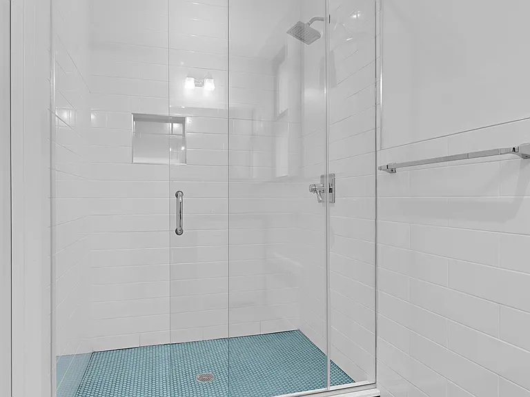 420 E 66th St #4B — Photo 7