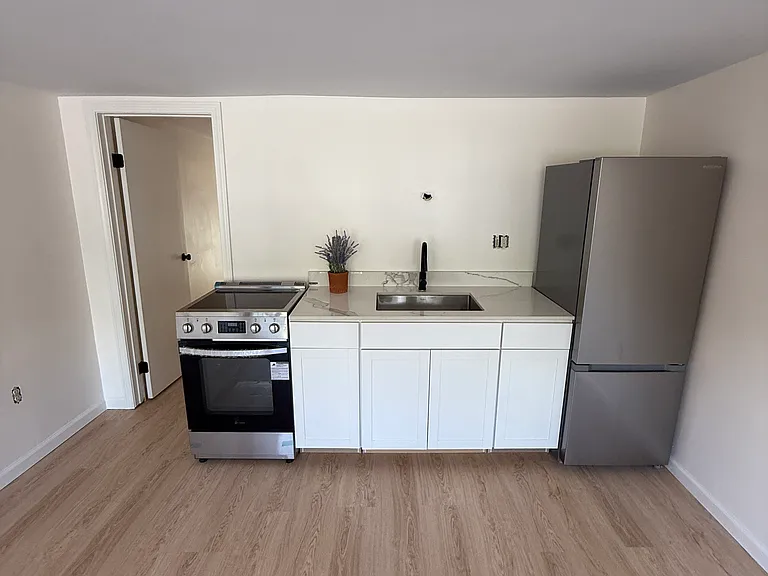 47 Jericho Rd #2 — Photo 3