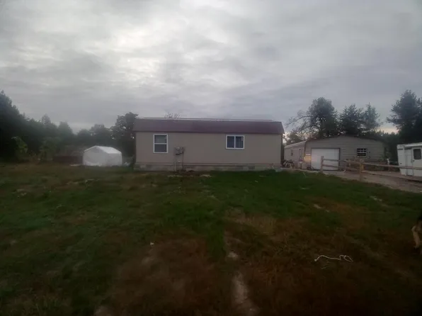 13744 Lakola Rd, Leroy, MI 49655