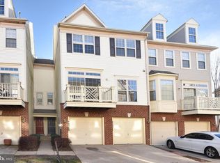 46369 Pryor Sq, Sterling, VA 20165