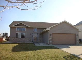 3513 29th St, Kenosha, WI 53144