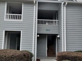 100 Breezewood Dr APT F, Greenville, NC 27858