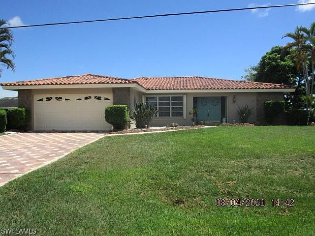 1st image of 524 SW 43rd Ter