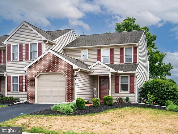 5th image of 206 Sand Ct