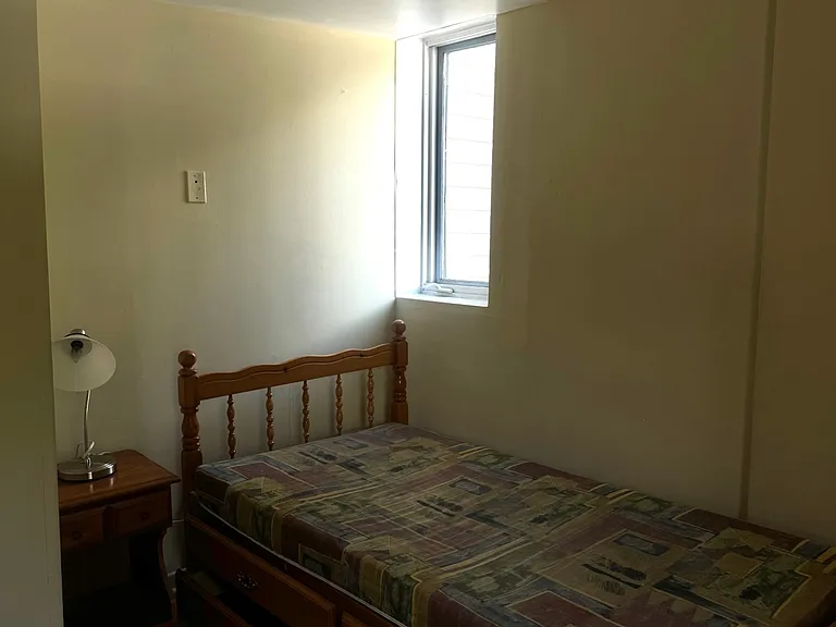 327 Laurier Ave E — Photo 11