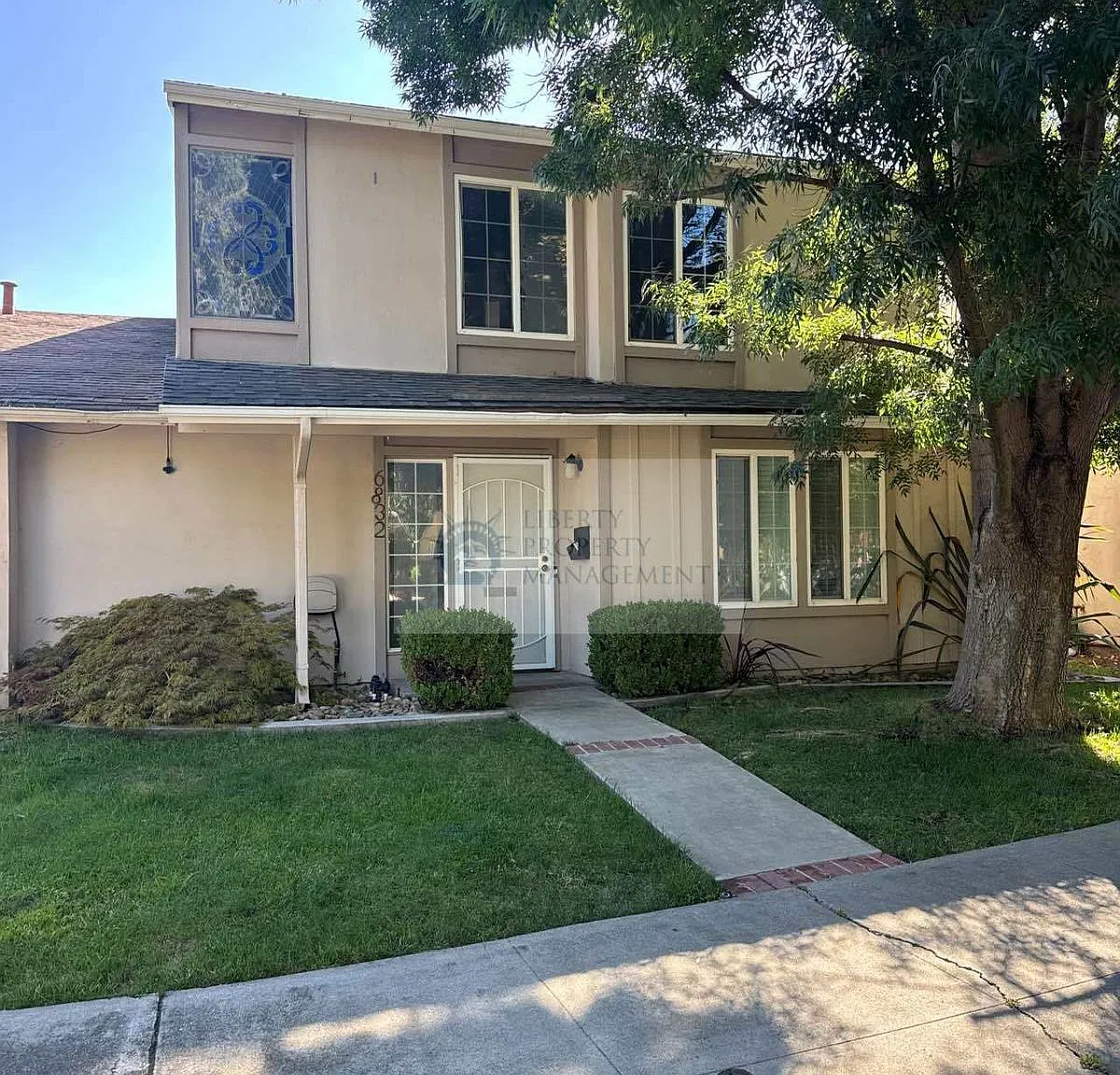 3 bed, 1.5 bath, 1343 sqft, $2,250 — Photo 1