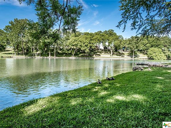 5th image of 944 River Bank