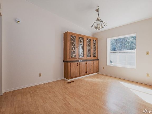 2nd image of 81 Pelican Pl